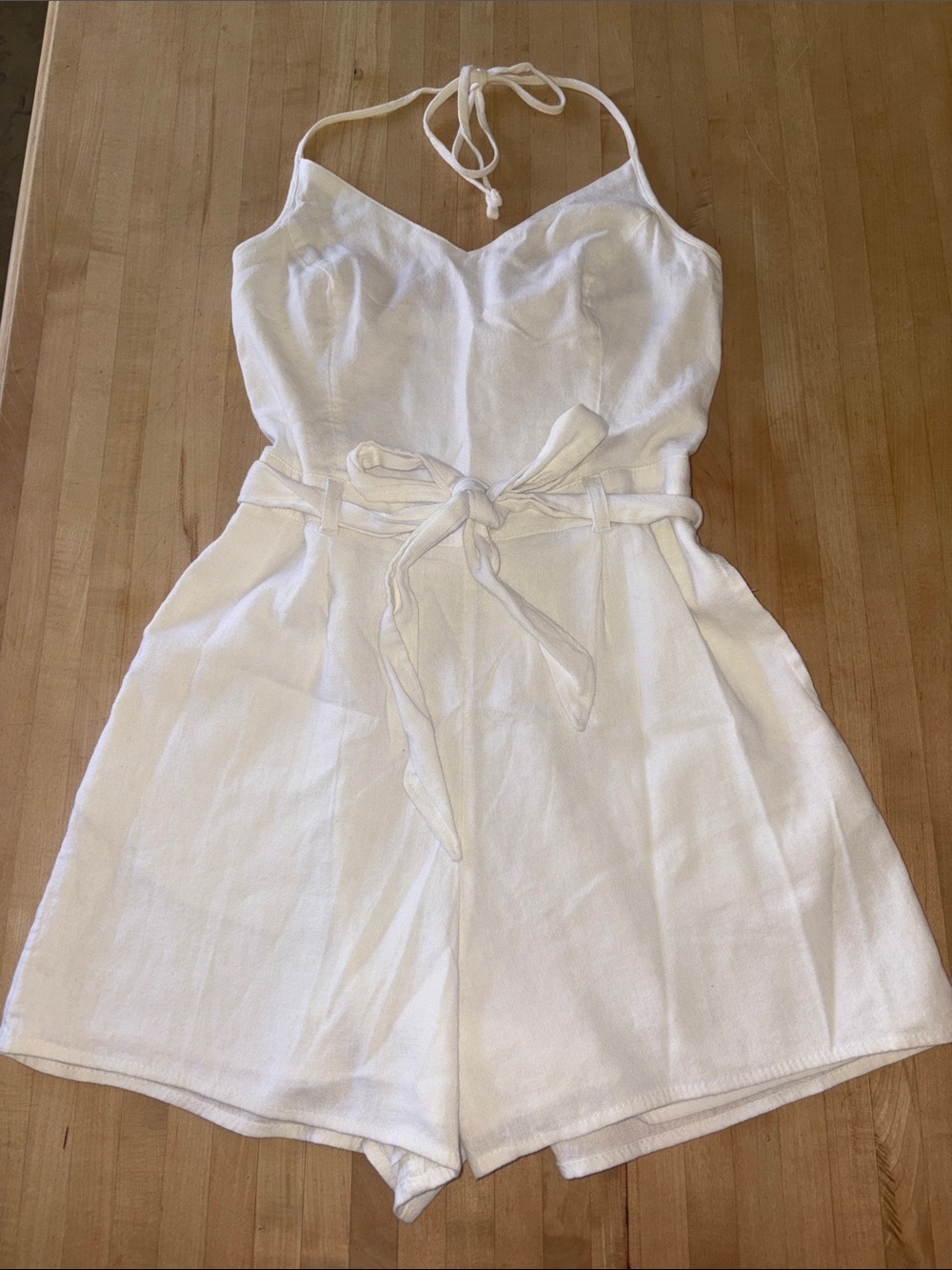 Hollister Women's Size XS White Halter Tie-Waist Romper